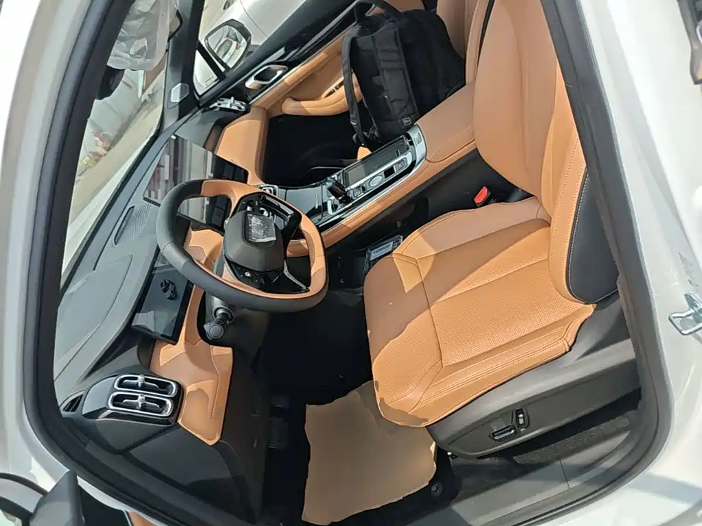 Geely Boyue L 2026 2025 Model 4th Gen 1.5TD DCT Shanhe