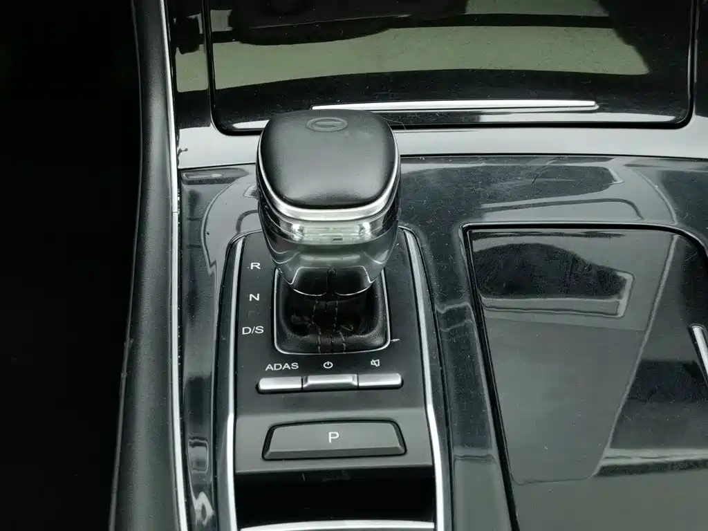 GAC TRUMPCHI GS4 PLUS