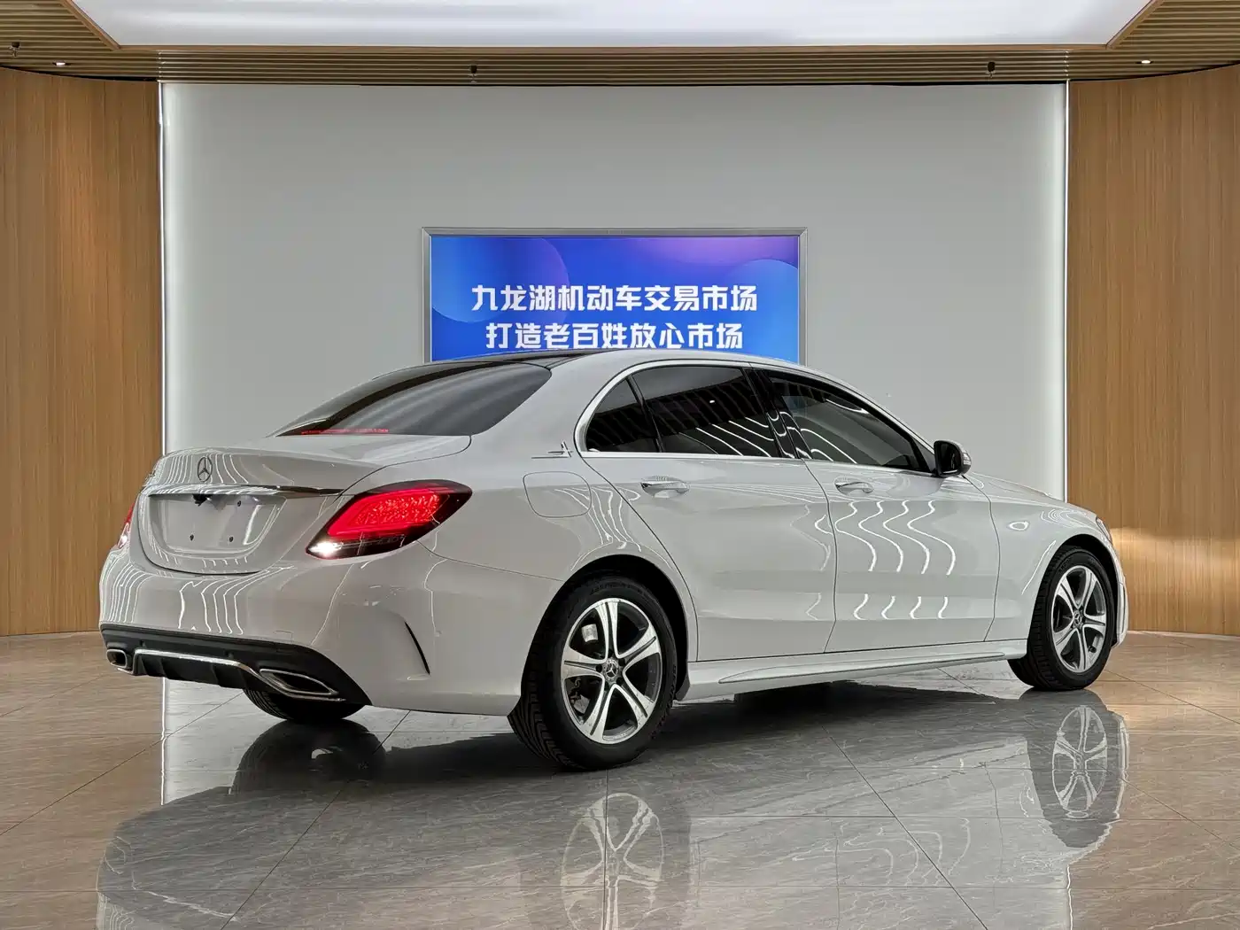 Mercedes-Benz C-Class 2020 C 260 L Sport фото 7