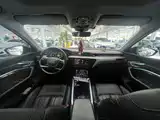 Фото 13 - Audi e-tron (Import)