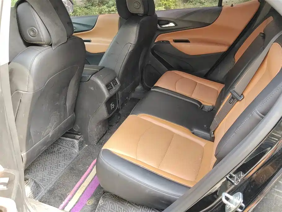 Chevrolet Equinox 2021 535T Frontier Edition фото 11