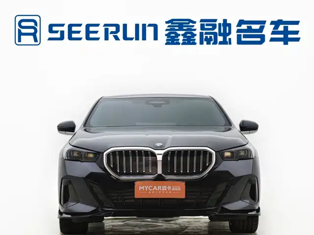 BMW 5 Series 2025 530Li Premium M Sport Package — фото 2