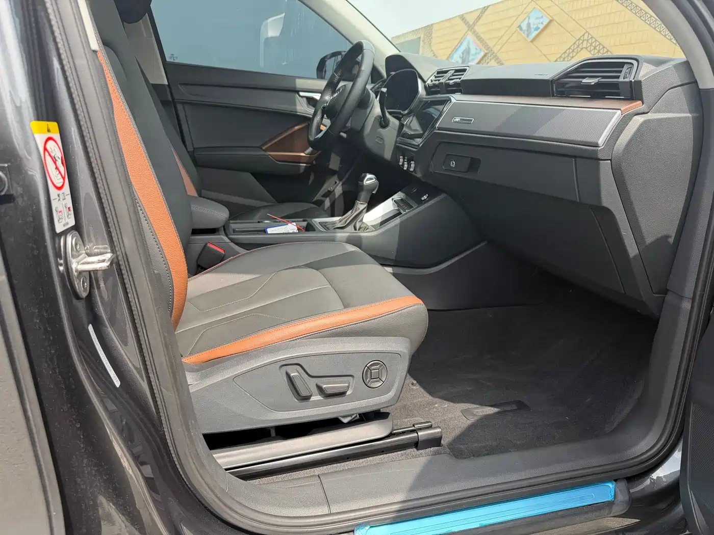 Audi Q3 2022 35 TFSI Fashion Elegance фото 16