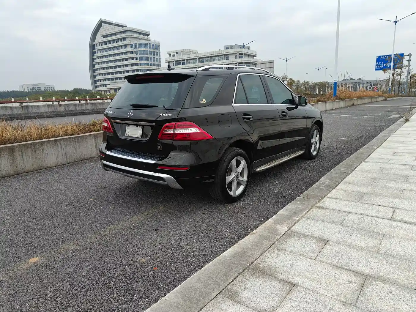Mercedes-Benz M-Class 2012 ML 300 фото 9
