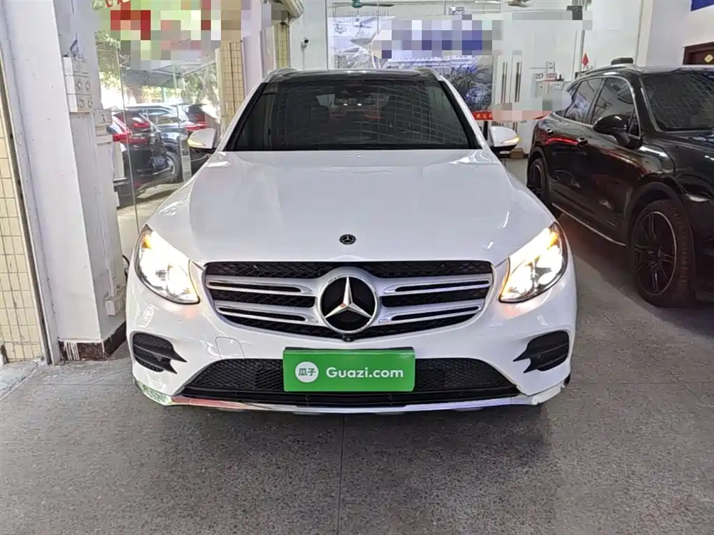Mercedes-Benz GLC 2018 Facelift GLC 300 4MATIC Dynamic фото 3