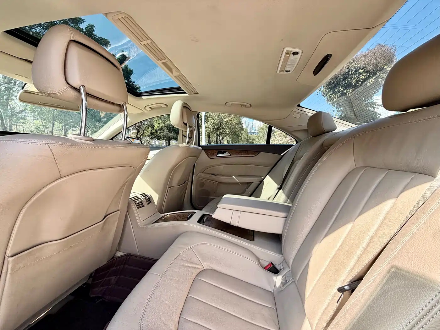Mercedes-Benz CLS 2012 CLS 300 CGI фото 6