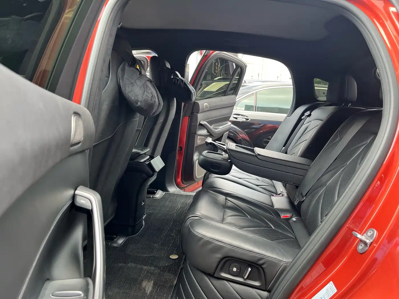 NIO EC7 2024 2023 100kWh Launch Edition