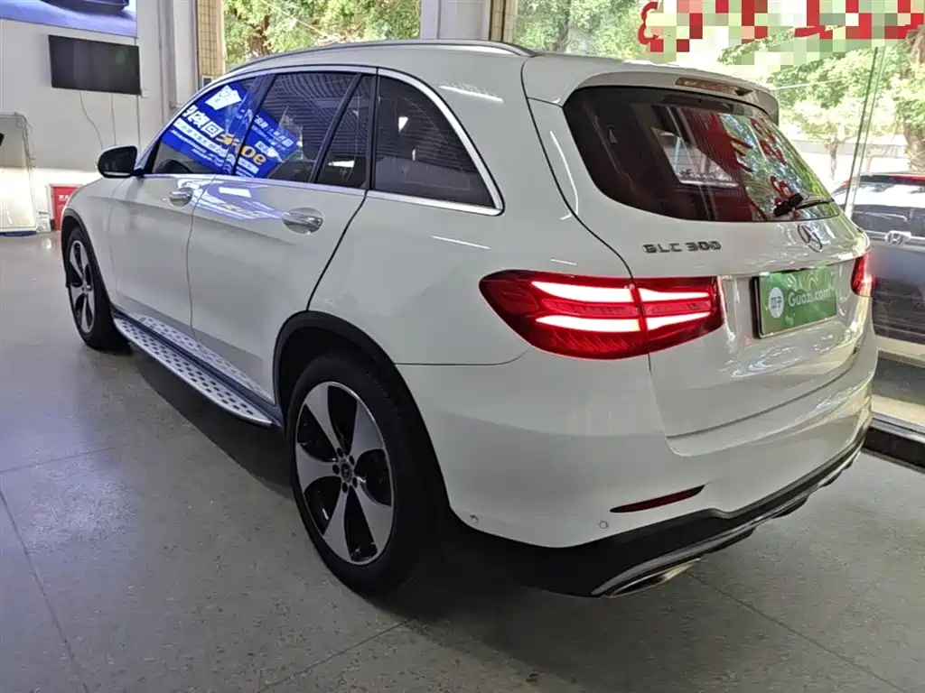Mercedes-Benz GLC 2018 Facelift GLC 300 4MATIC Dynamic фото 5