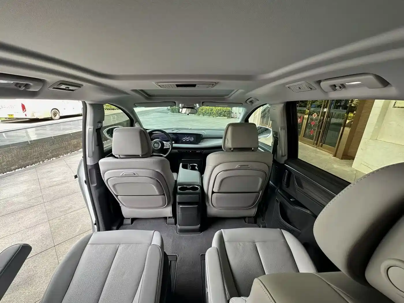 Buick GL8 2025 Model Landglory Smart Edition фото 11