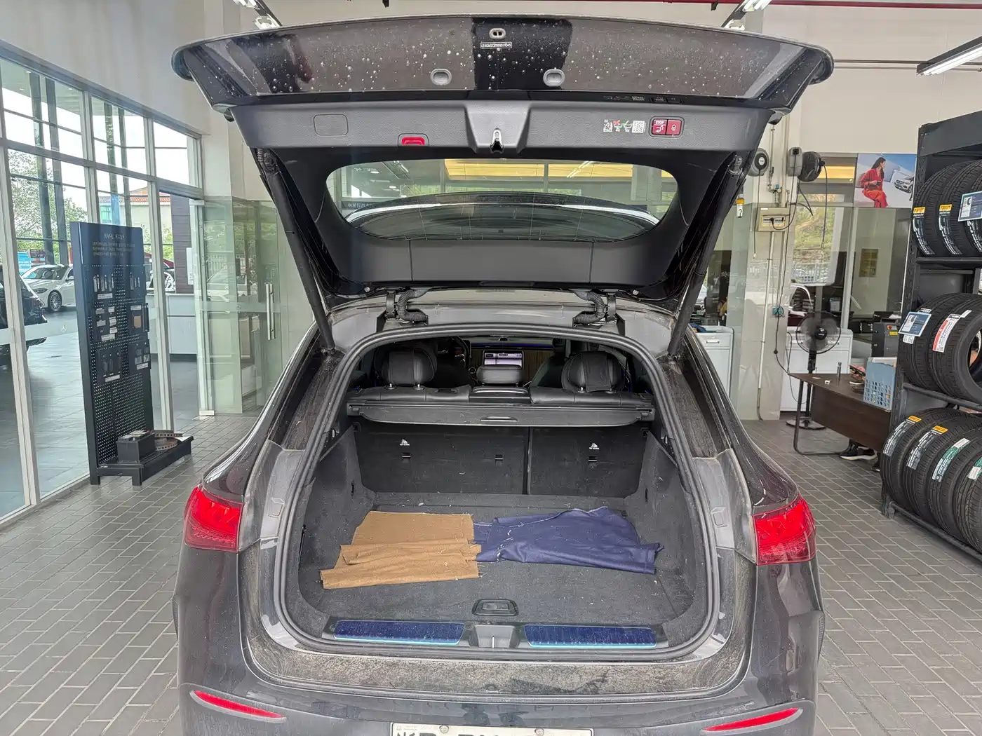 Mercedes-Benz EQE SUV 2025 2024 500 4MATIC Luxury Edition