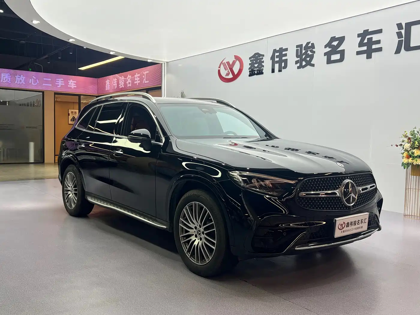 Mercedes-Benz GLC 2024 GLC 300 L 4MATIC Dynamic 5-seater фото 4