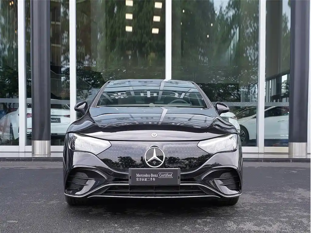 Mercedes-Benz EQE 2025 500 4MATIC Pioneer фото 2