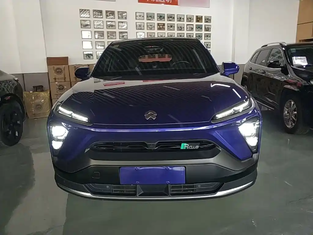 Фото 3 - NIO EC6
