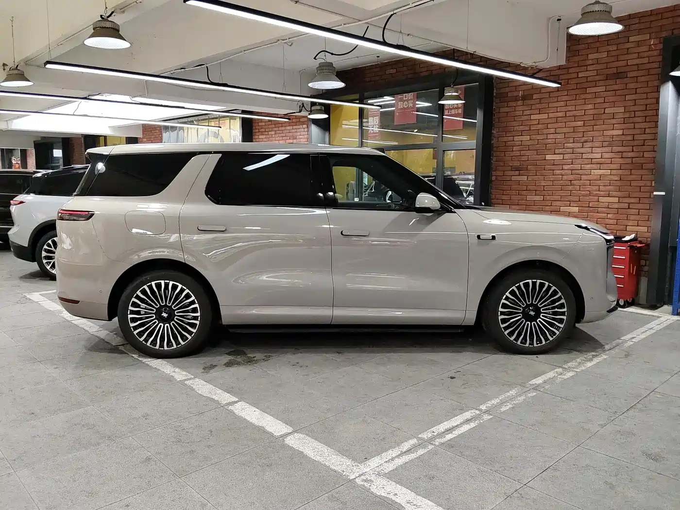IM Motors IM LS8 2026 2026 Model Base Version 5-seater Long Range Edition