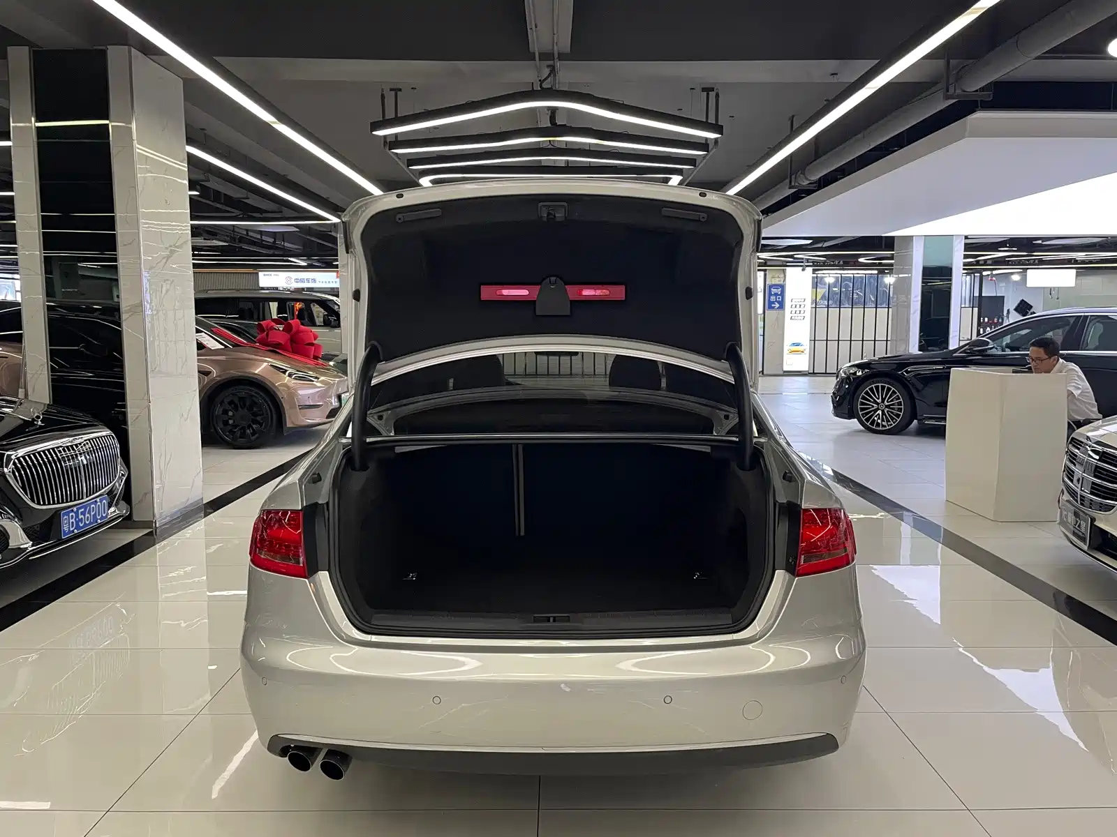 Фото 51 - Audi A4L