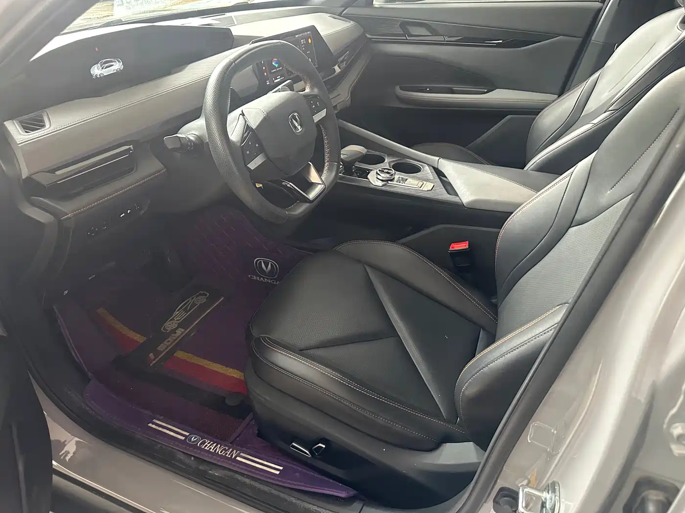 CHANGAN UNI-V