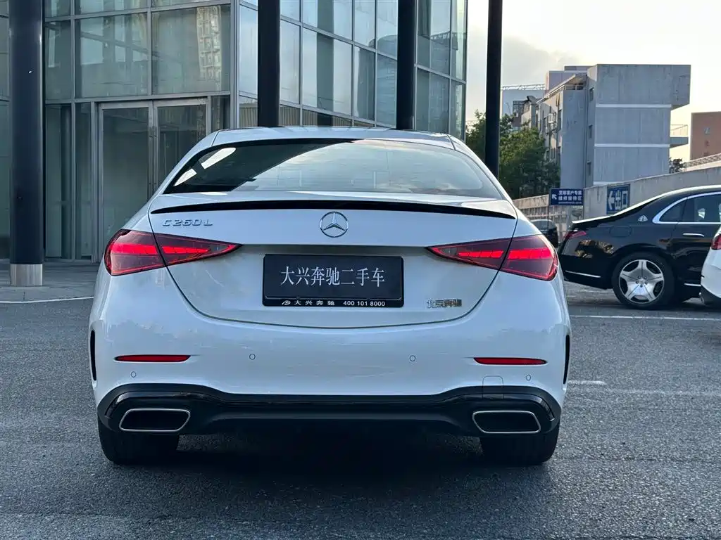 Mercedes-Benz C-Class 2025 C 260 L Night Sport Edition фото 7