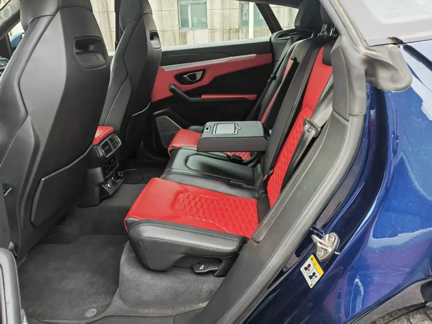 Lamborghini Urus 2018 4.0T V8 фото 5