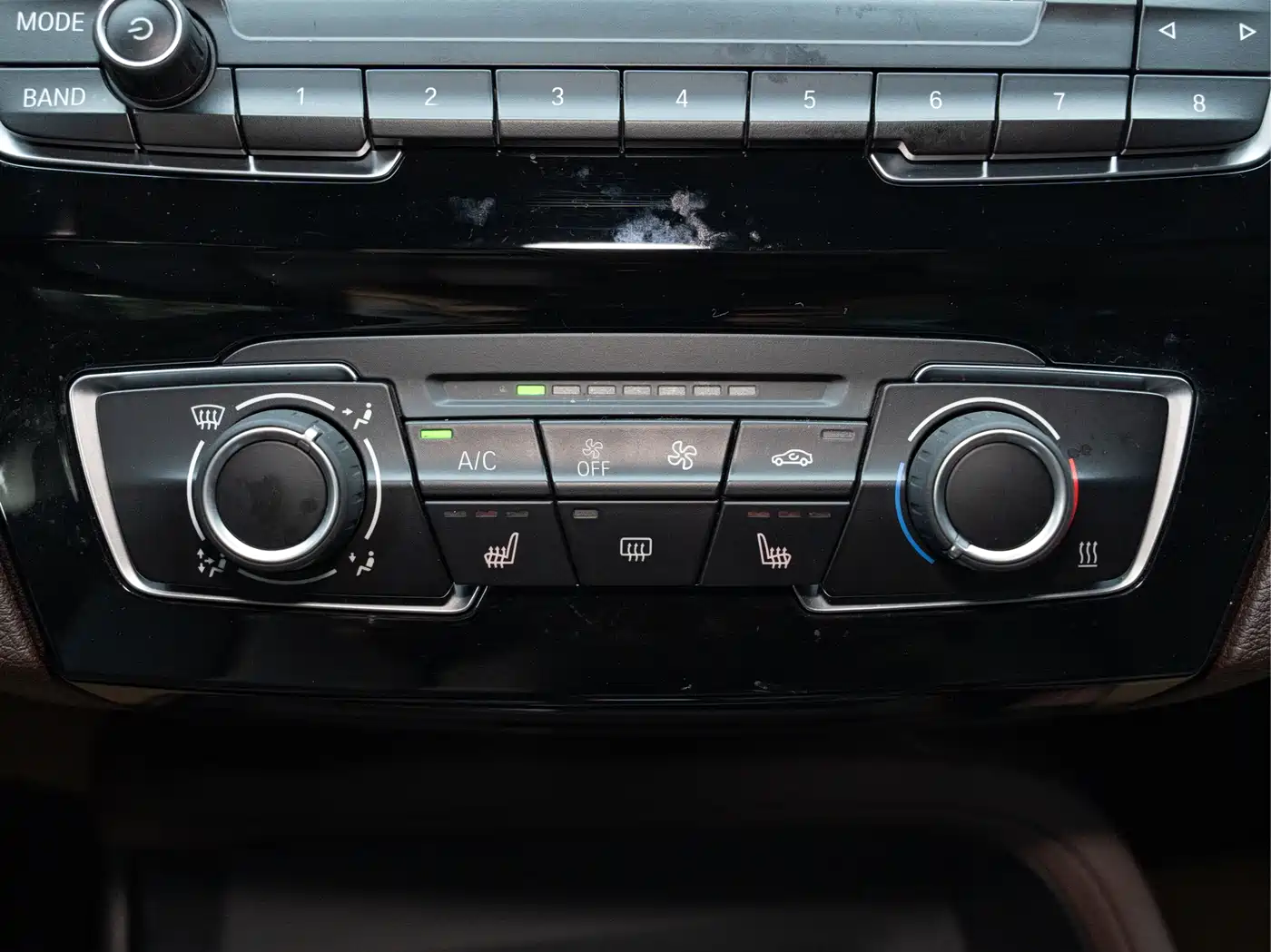 BMW X1 2022 sDrive20Li Fashion фото 19