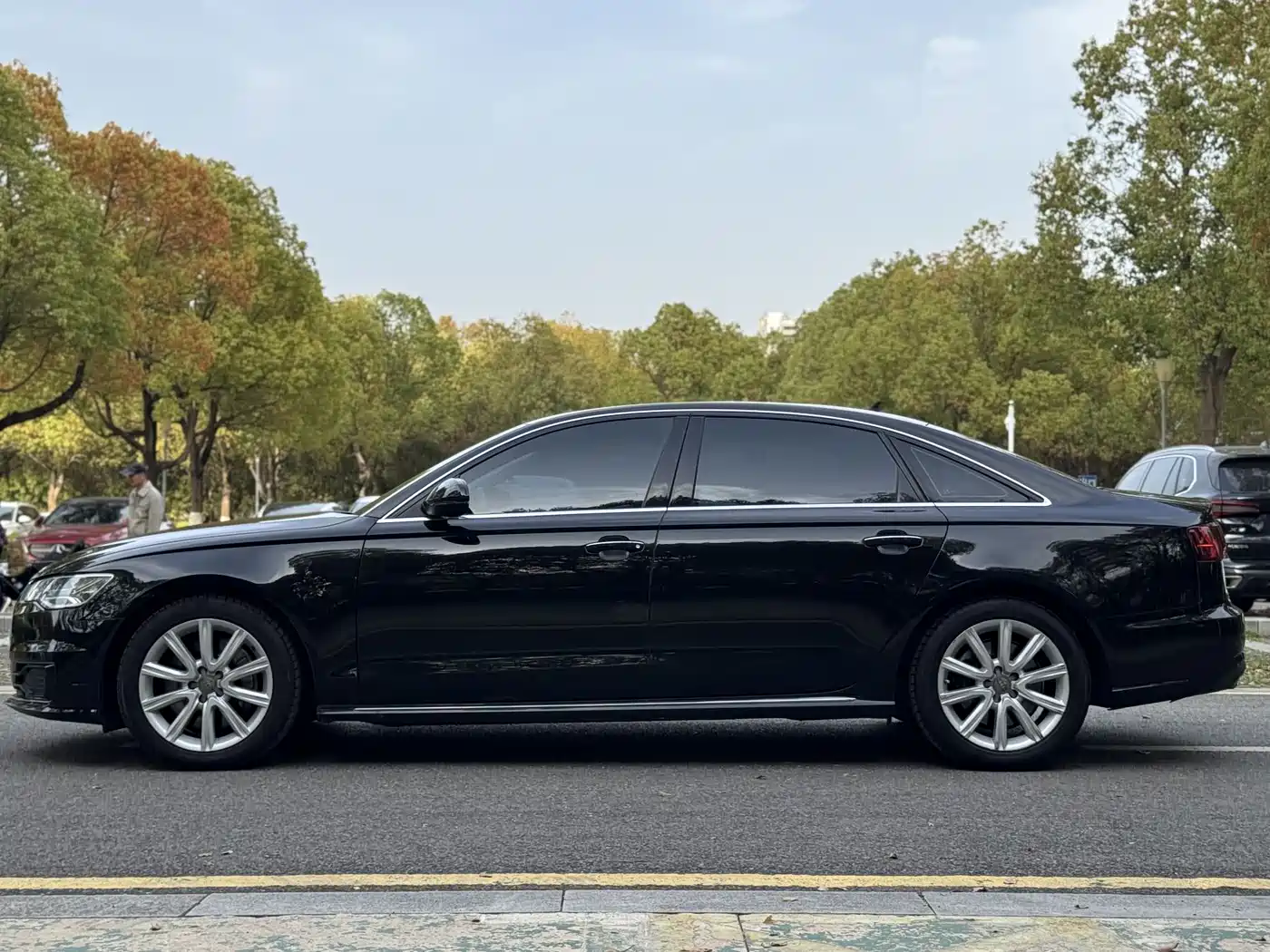 Audi A6L 2016 50 TFSI quattro Luxury фото 3