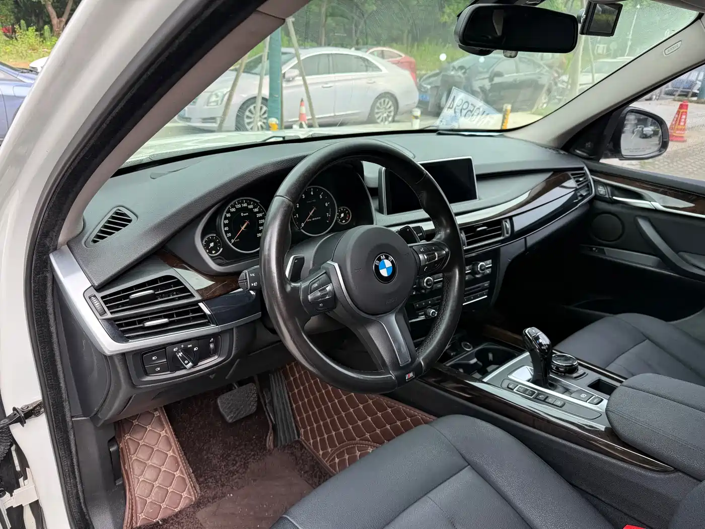 BMW X5 (Import) 2014 xDrive35i Leading фото 8