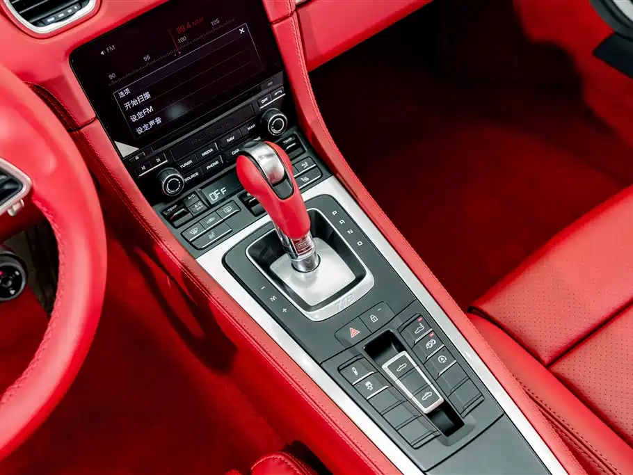 صورة 12 - Porsche 718