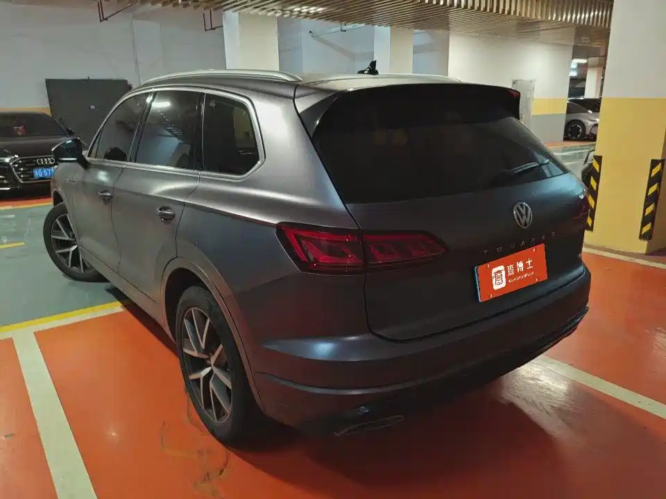 Photo 7 - Volkswagen Touareg