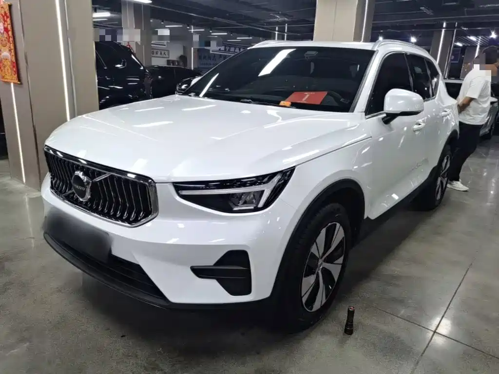 Volvo XC40 2024 B3 Smart Elite Luxury Edition