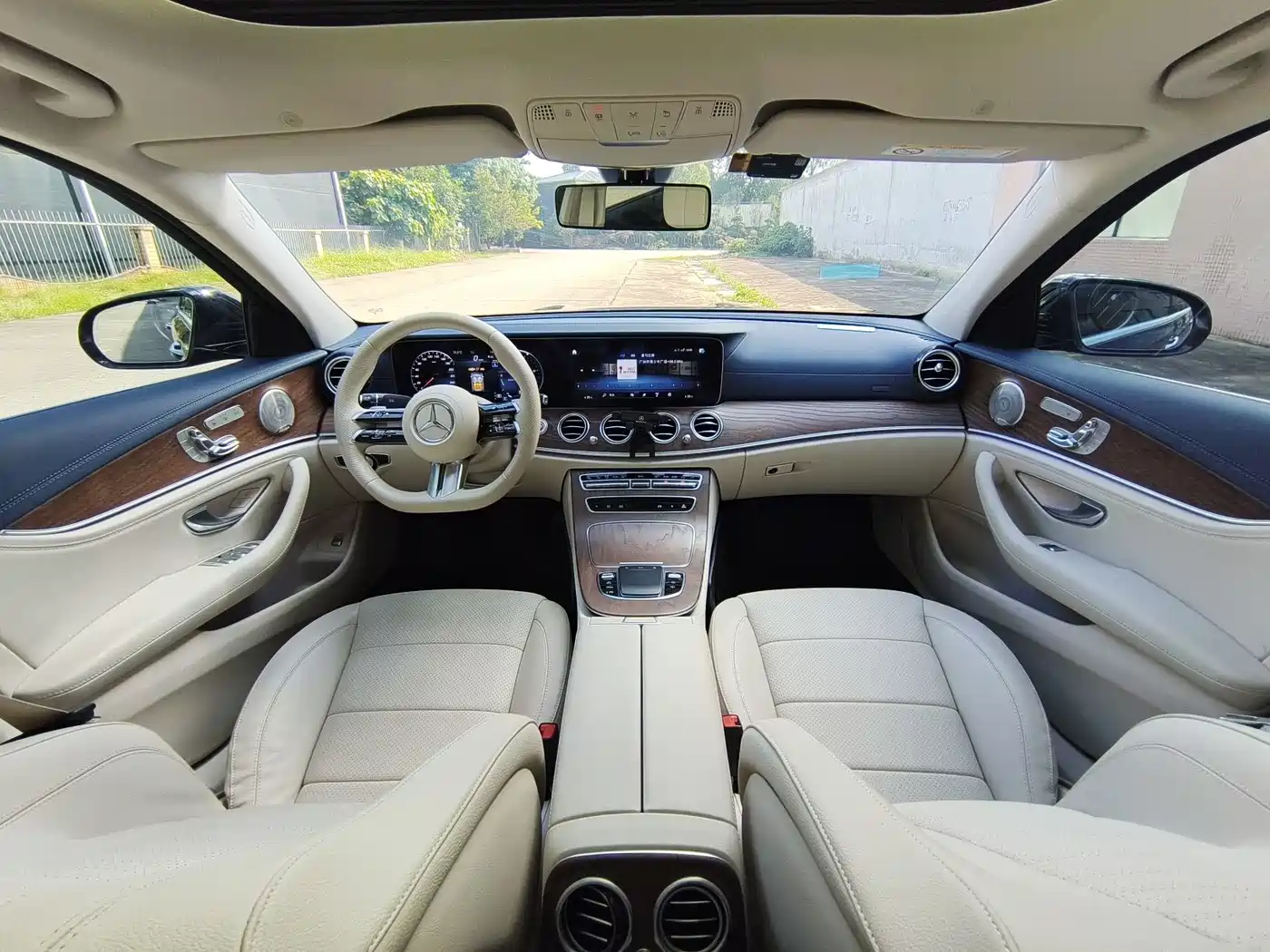 Mercedes-Benz E-Class 2023 Facelift E 300 L Sport Luxury фото 15