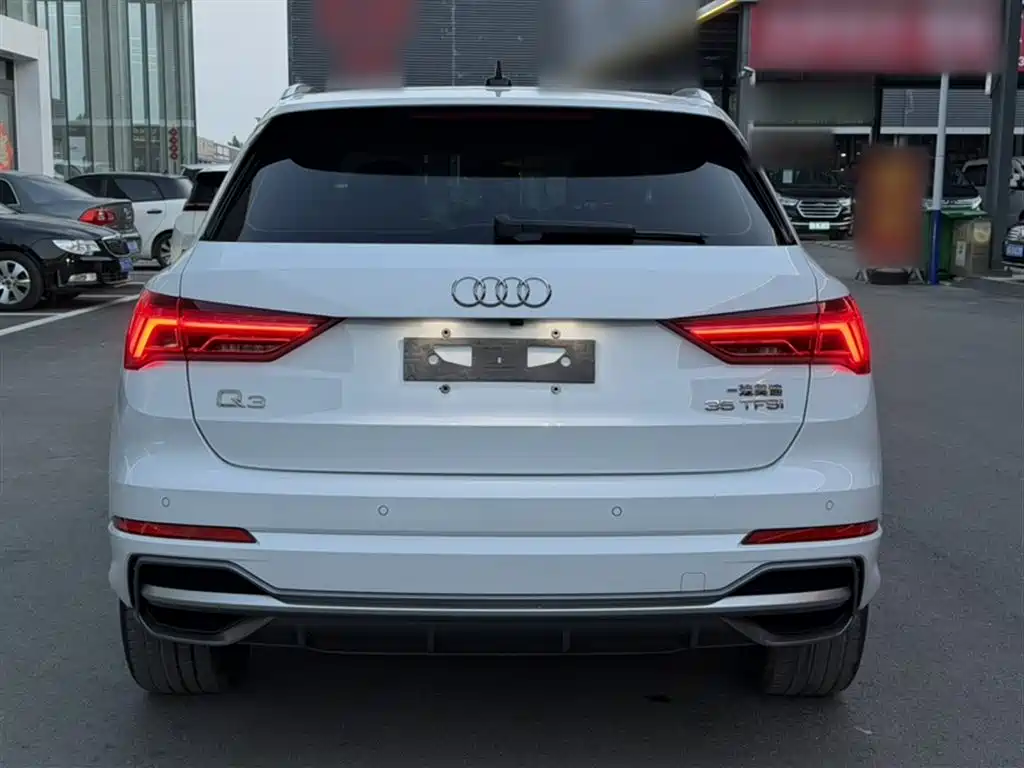 Audi Q3 2022 35 TFSI Fashion Dynamic фото 9
