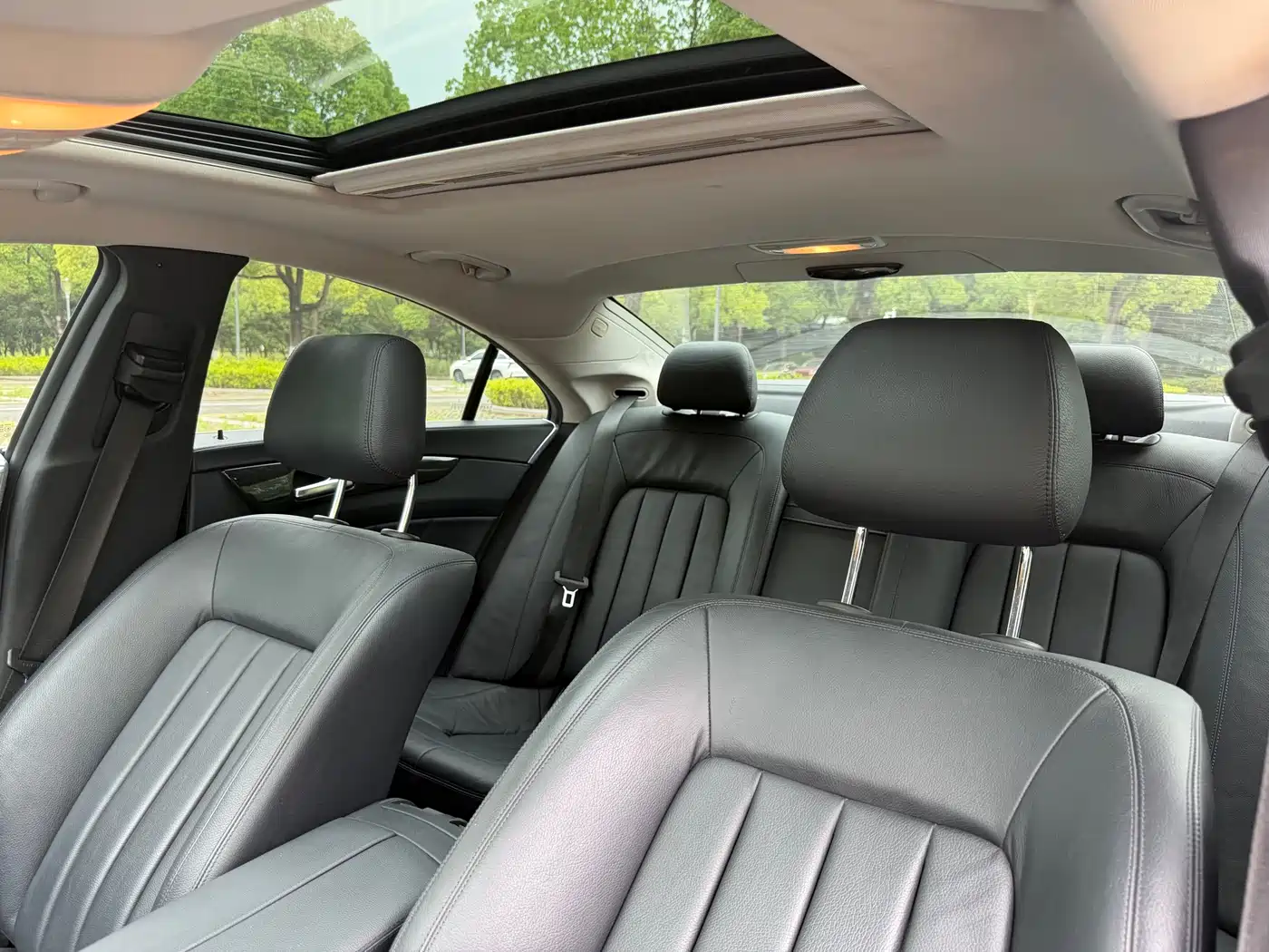 Mercedes-Benz CLS 2012 CLS 300 CGI фото 9