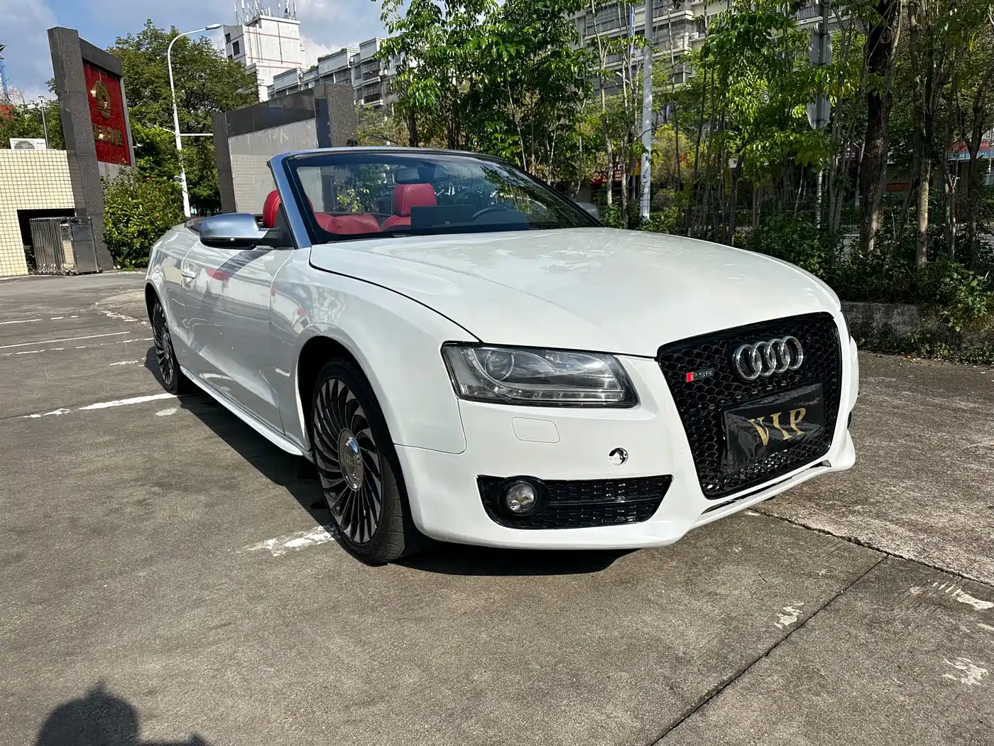 Audi A5 (Import) 2010 2.0TFSI Cabriolet фото 3