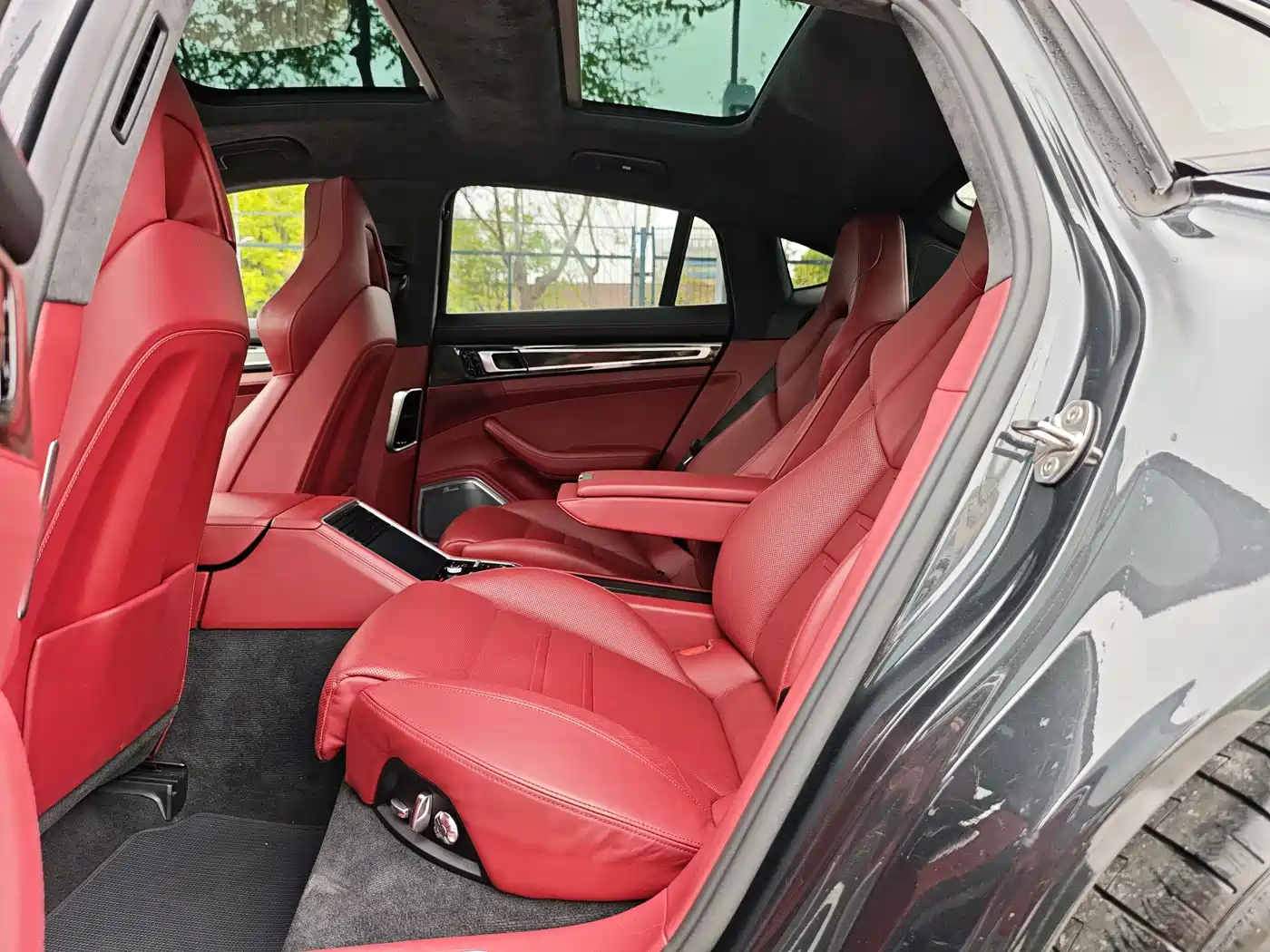 Porsche Panamera 2017 Panamera Turbo 4.0T фото 16