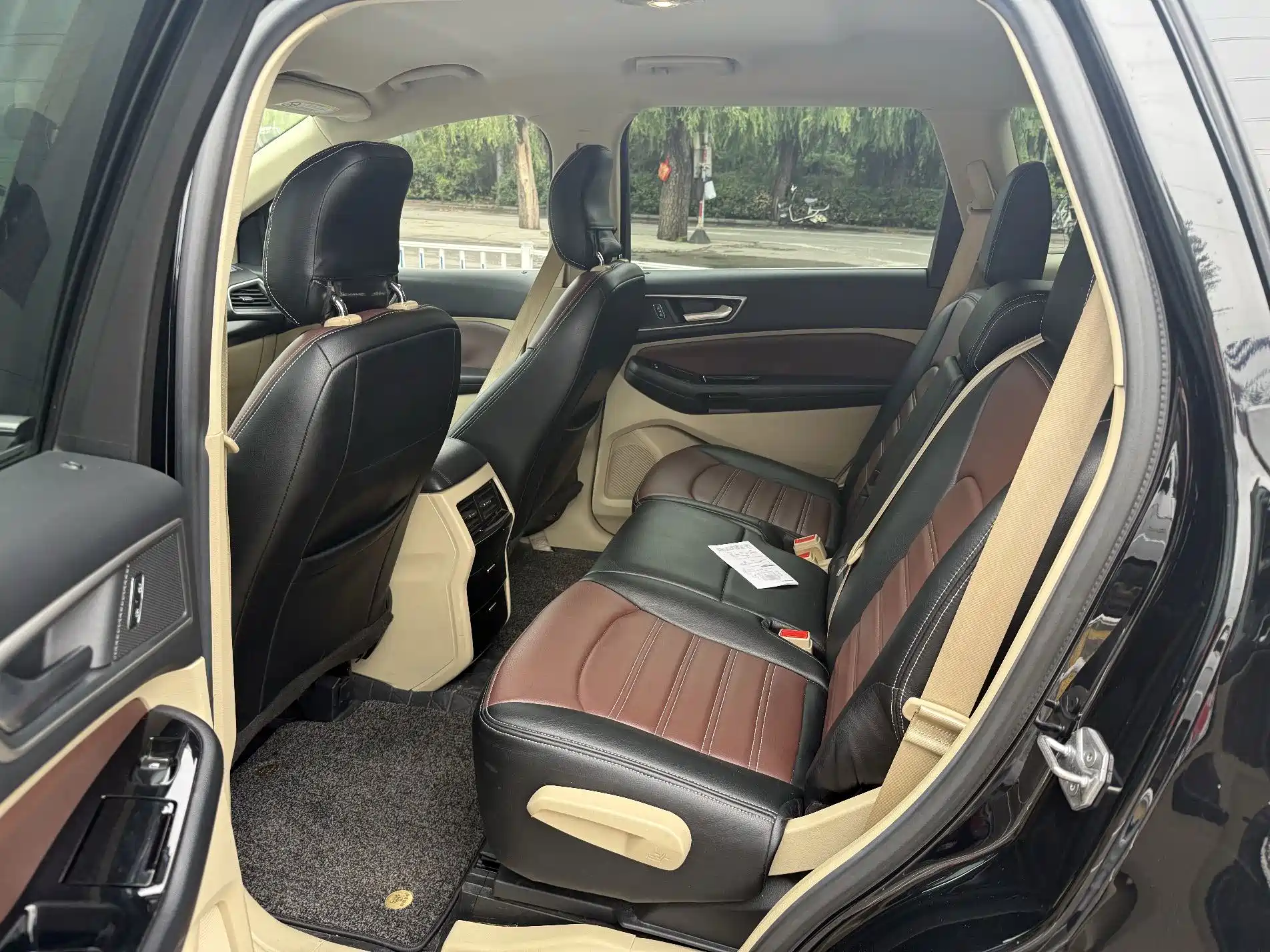 Фото 5 - Ford Edge