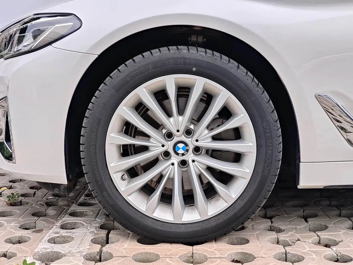 BMW 5 Series 2022 525Li Luxury Package фото 4