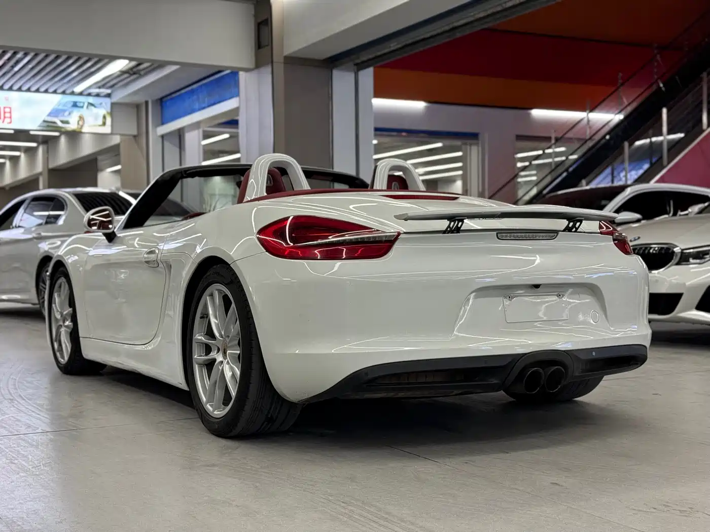 Porsche Boxster 2013 Boxster 2.7L фото 11