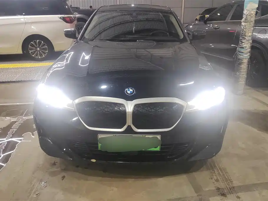 BMW i3 2025 eDrive 35 L фото 2