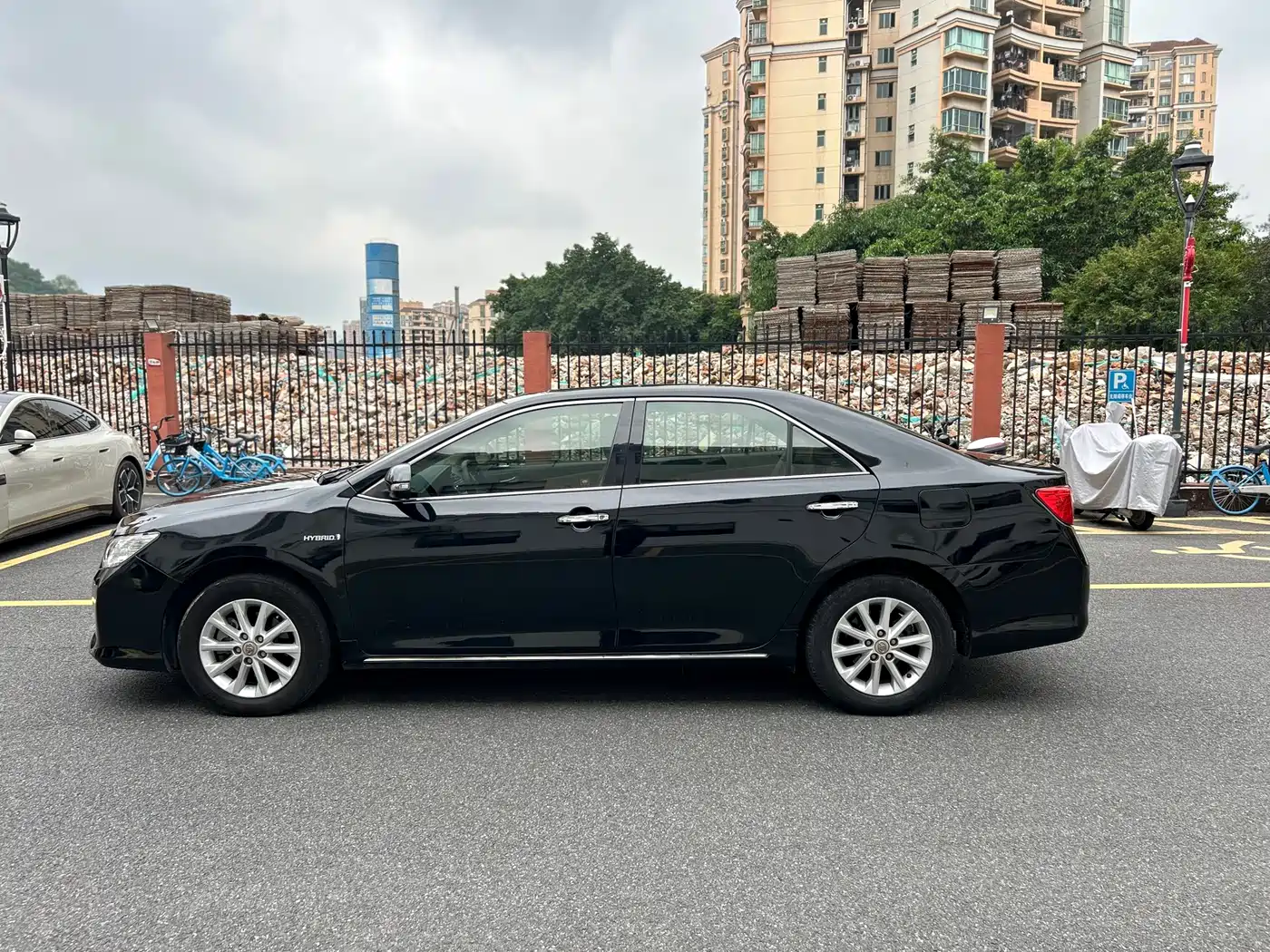 Toyota Camry 2012 ZunRui 2.5HV Premium Edition фото 4