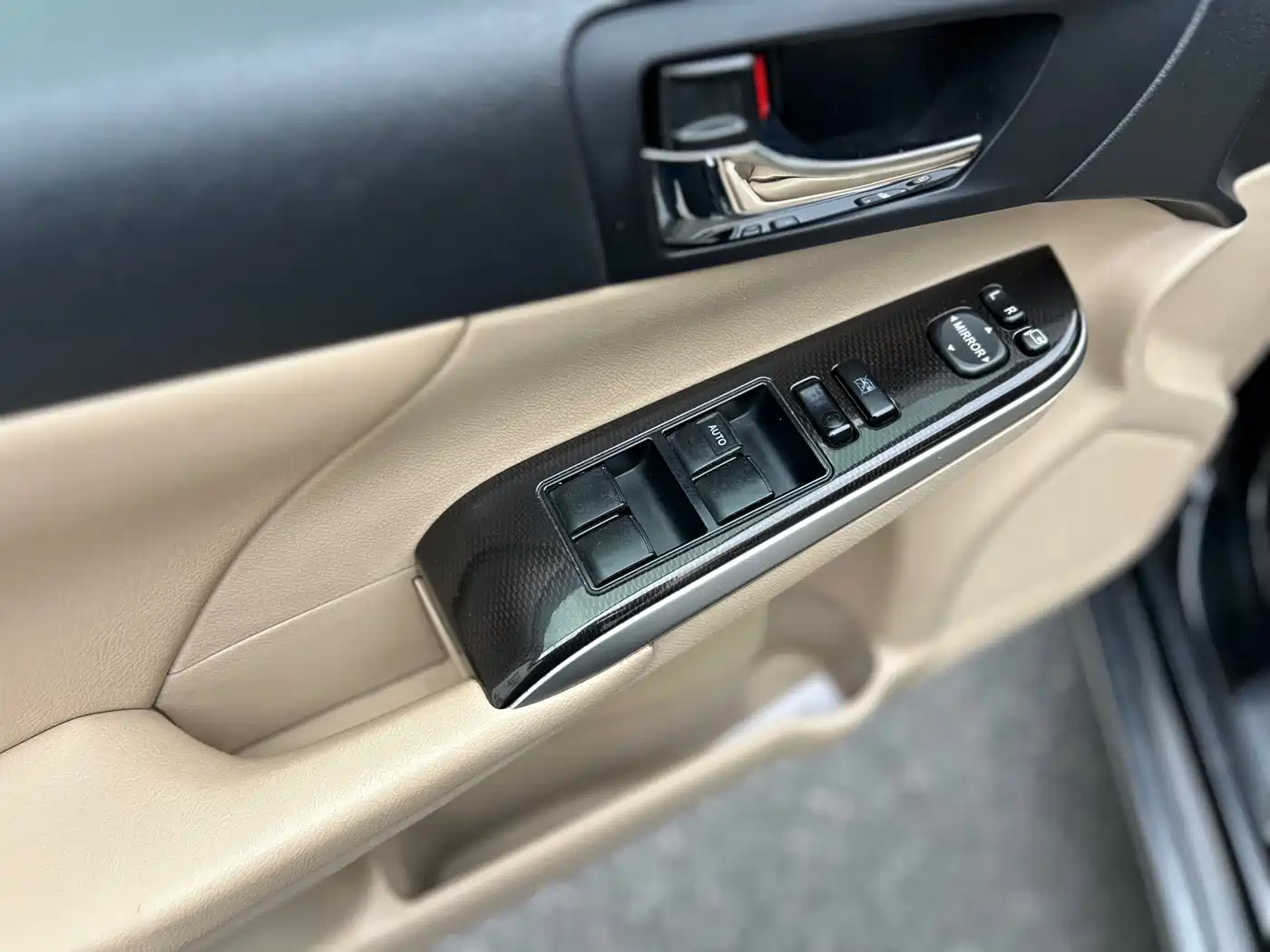 Toyota Camry 2012 ZunRui 2.5HV Premium Edition фото 14