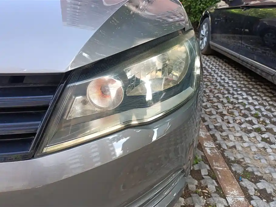 Volkswagen Jetta 2015 Value Edition 1.6L Automatic Fashion фото 5