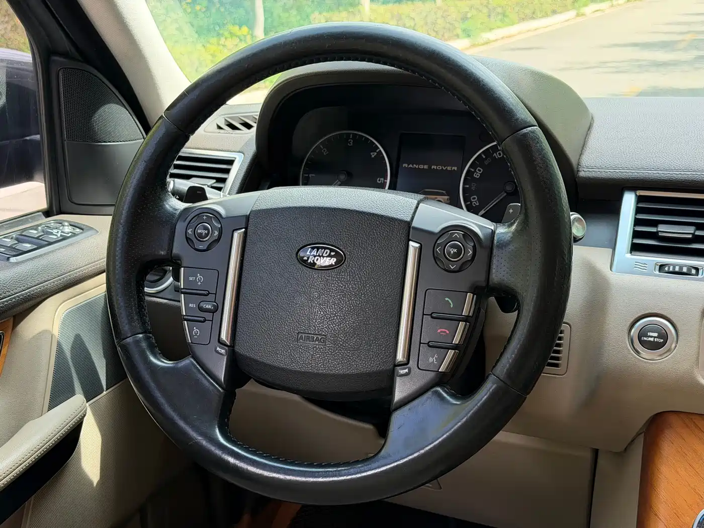 Land Rover Range Rover Sport 2013 3.0 TDV6 Diesel фото 10