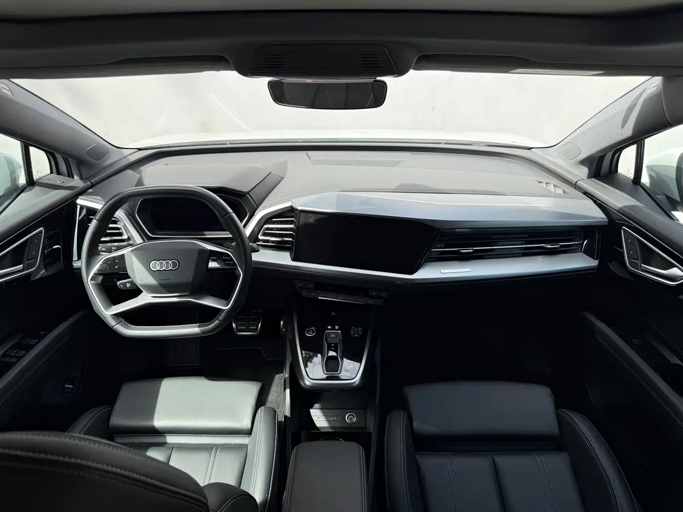 Audi Q4 e-tron 2024 40 e-tron Pioneer Edition фото 7