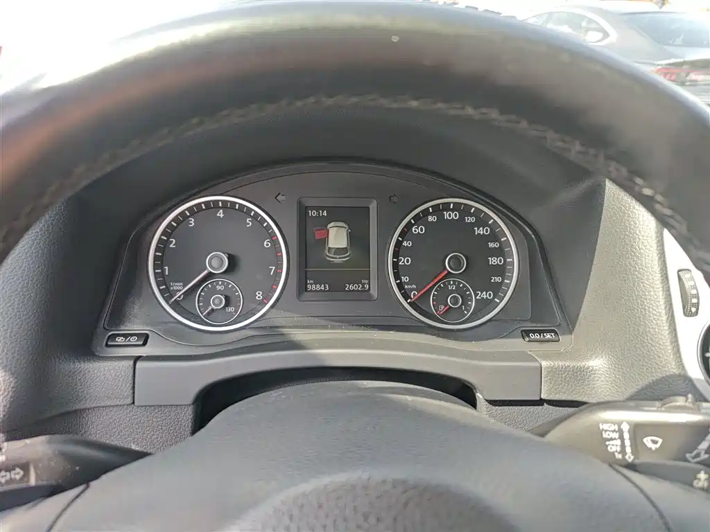 Volkswagen Tiguan 2015 1.8TSI Automatic 2WD Highline фото 12