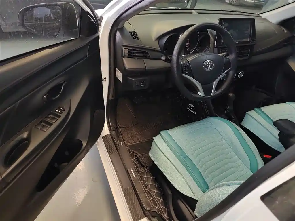 Toyota Vios FS 2021 1.5L CVT Fengchi Edition фото 16