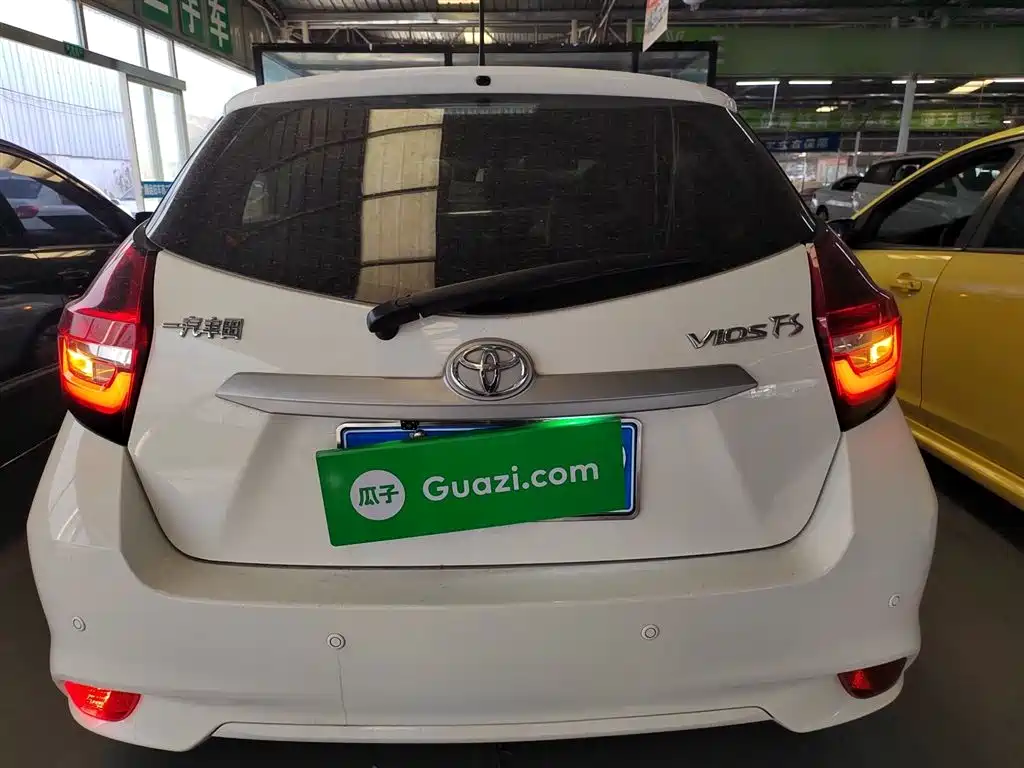 Toyota Vios FS 2021 1.5L CVT Fengchi Edition фото 6