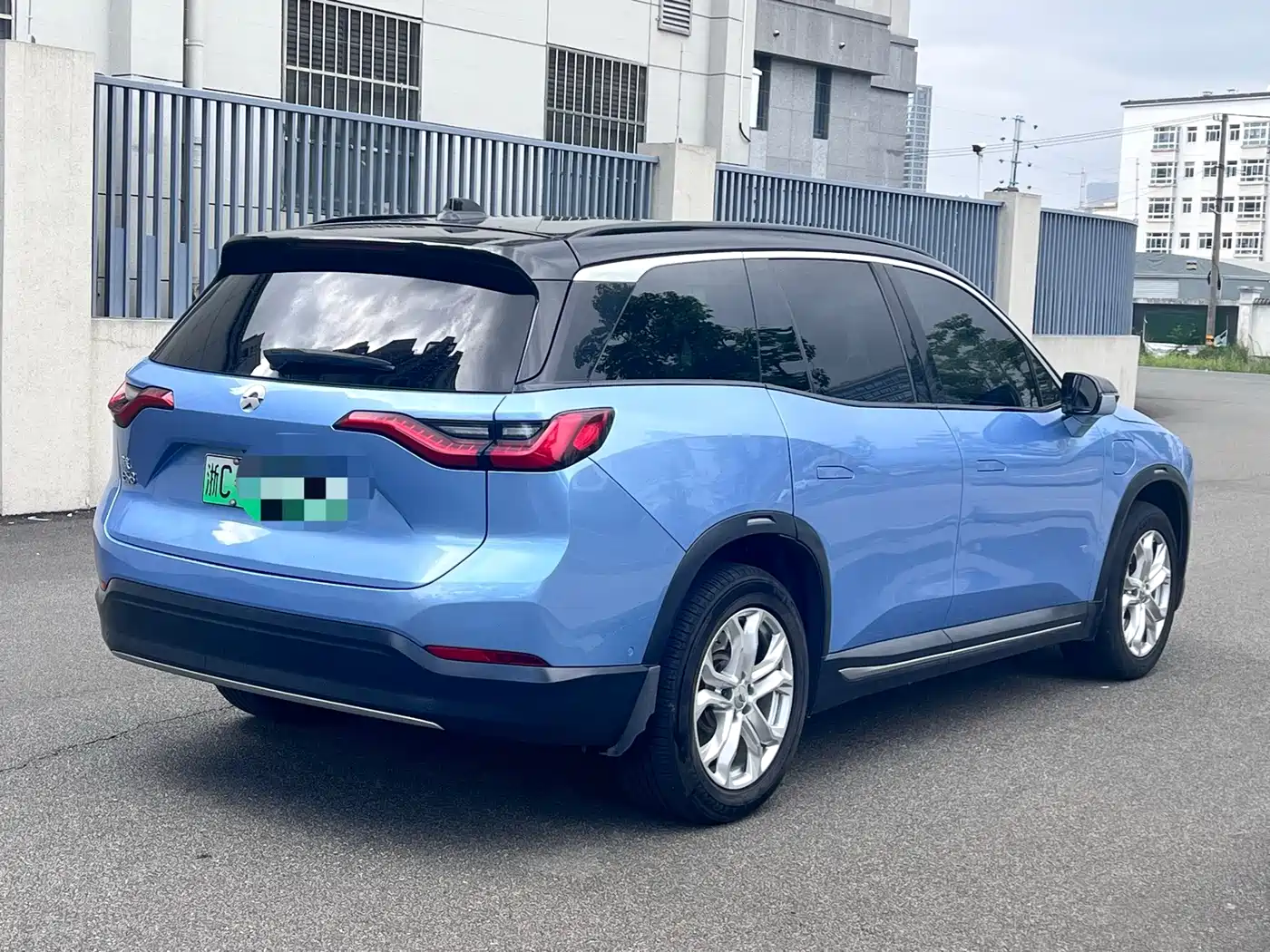 NIO ES8 2018 2018 355KM Base Model 7-Seater Version