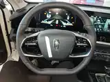 Photo 3 - Besturn B70
