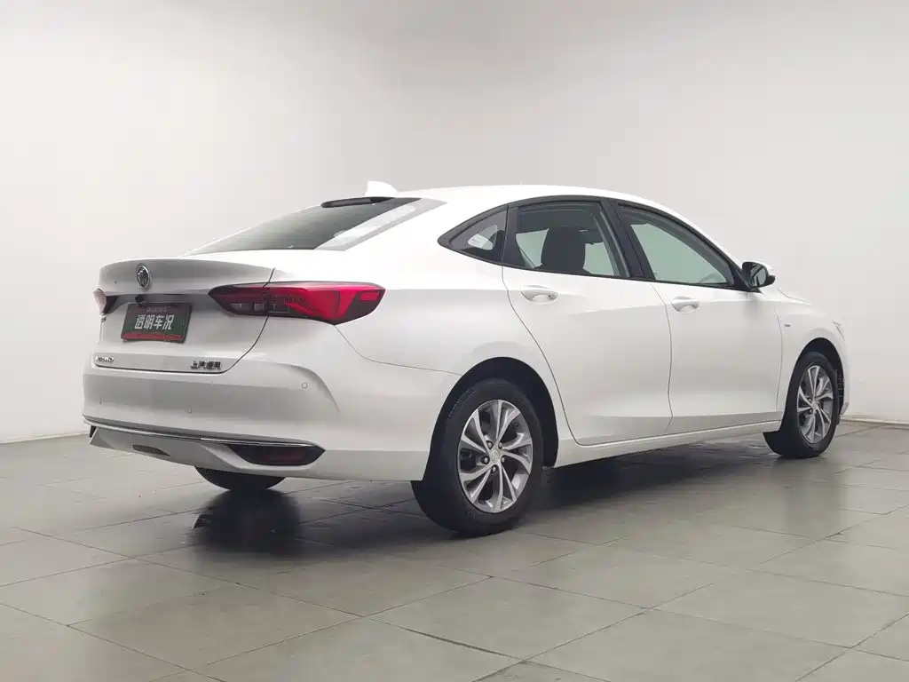 Фото 2 - Buick Verano