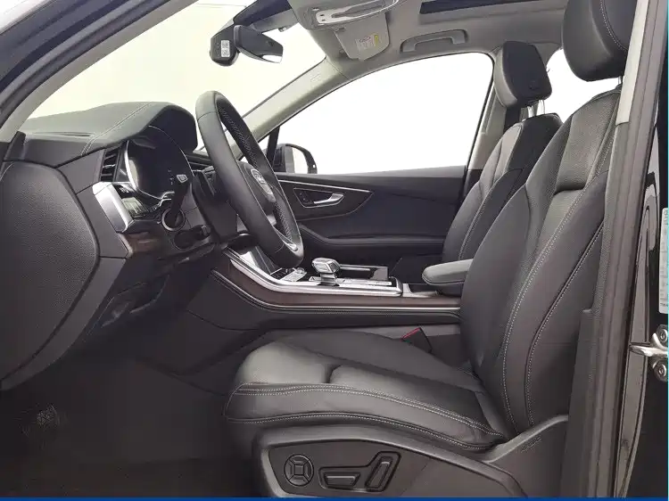 Audi Q7, миниатюра 5