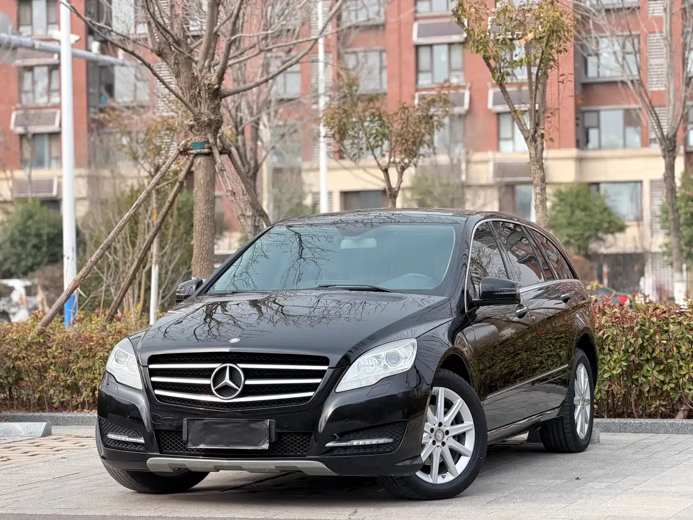 Mercedes-Benz R-Class 2011 R 350 L 4MATIC